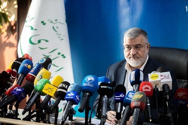 د تهران والي: له څه باندې ۱ میلیونه اېستل شویو افغانانو، ۴۵۰ زره یې له تهرانه اېستل شوي