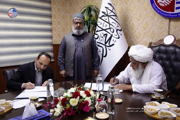 طالبانو او اغاخان بنسټ د ۳۱،۳ میلیون ډالرو په ارزښت د ګډو همکاریو تفاهمنامه لاسلیک کړې