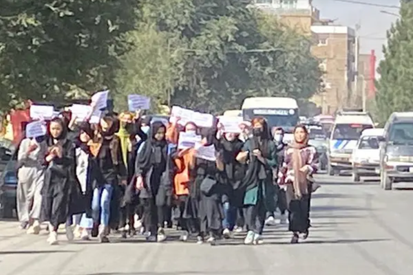 Women Come Out on Kabul Streets to Protest; Taliban Disperses Them, Again