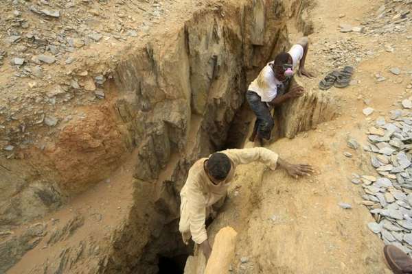 ریزش معدن طلا در سودان دستکم ۶۰ کشته برجای گذاشت