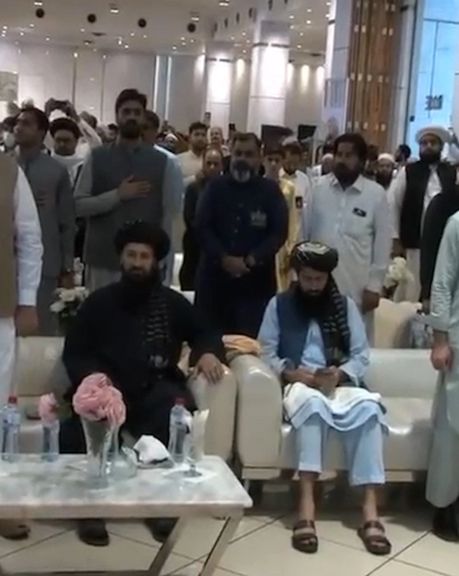 د طالبانو کونسلګري: د پاکستان ملي سرود ته بې احترامي نه ده شوې بلکې موسیقۍ ته نه یو درېدلي