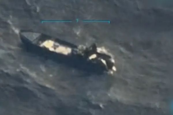 امریکايي ځواکونو د نشه یي توکو قاچاق پر یوې سمندري کښتۍ برید کړی