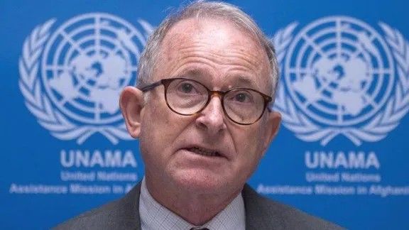 ريچارډ بېنېټ د بشري حقونو شورا ته د افغان ښځو د روغتيايي وضعیت په اړه خپل راپور وړاندې کوي