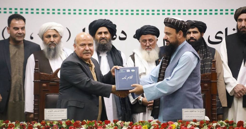 طالبان توقّع اتفاقاً بقيمة 10 مليارات لإنتاج عشرة آلاف ميغاواط من الكهرباء