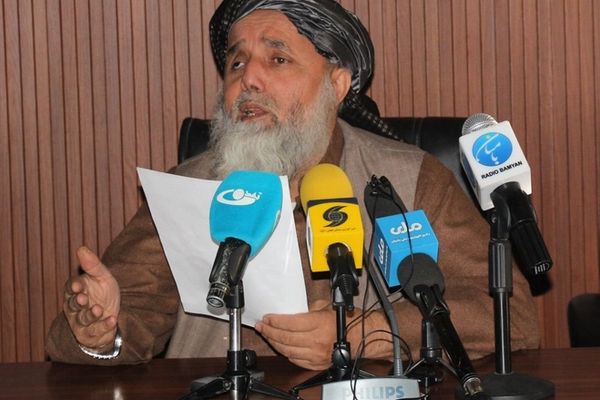 د طالبانو والي: حکومت په زور نه کېږي