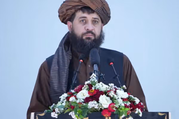 ملا یعقوب: افغانستان نه غواړي سیاست یې د نورو هېوادونو د فرمانونو له مخې عیار شي