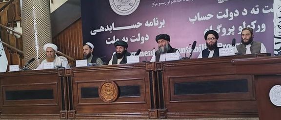 د طالبانو د عدلیې سرپرست وزیر: سیاسي ګوندونه شرعي بڼه نه لري او مطلق بند دي