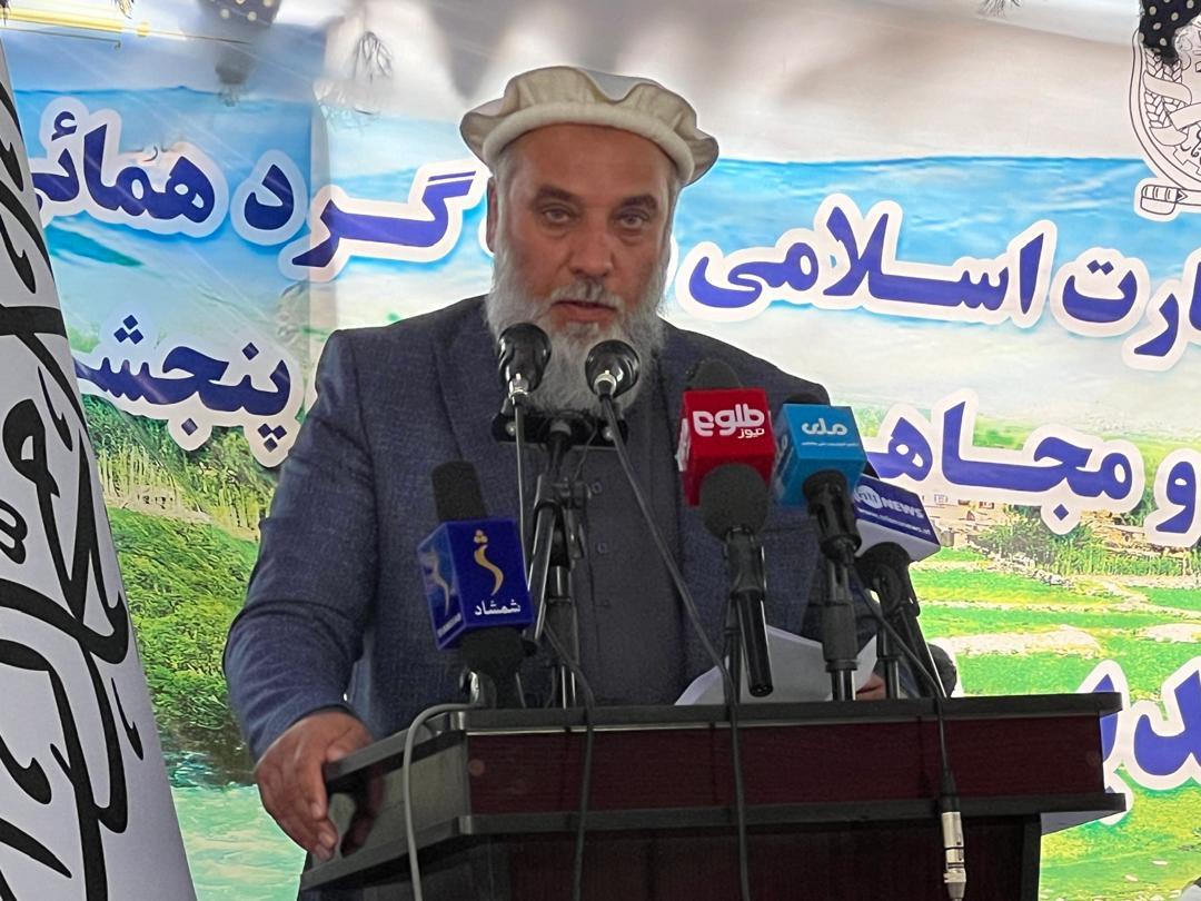 د طالبانو د سوداګرۍ وزیر: په پاکستان کې د افغان سوداګرو ۱۲ زره کانټینرونه بند پاتې دي