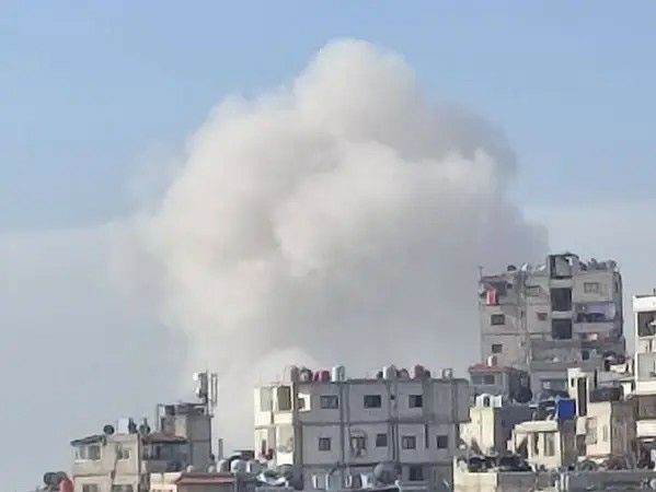 امریکا گزارش‌ها در مورد حملات هوایی جنگنده‌هایش به شرق سوریه را رد کرد