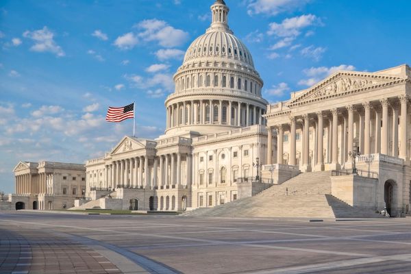 د امریکا د استازو جرګې د افغان ښځو او نجونو د حقونو د خوندیتوب طرحه تصویب کړه