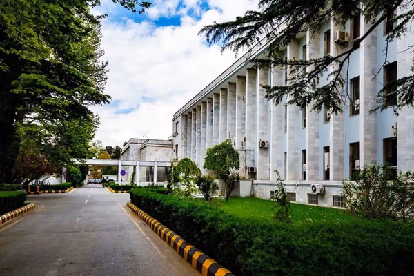 Taliban Foreign Ministry Summons Pakistan’s Chargé d’Affaires