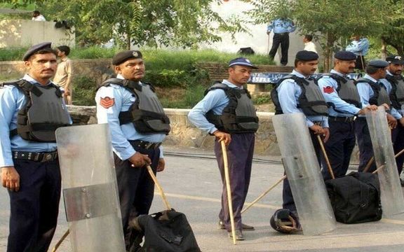 اسلام اباد پولیس: په اسلام اباد کې پر لاریونونو او «ناقانونه» راټولېدنو بندیز ولګېده