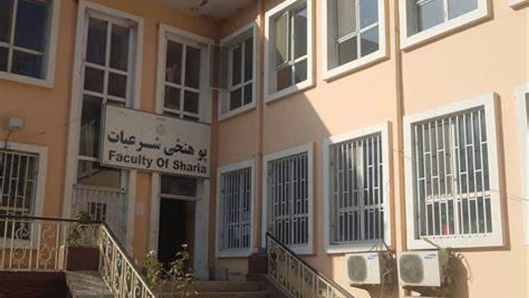 استادان شرعیات می‌گویند طالبان با برکناری استادان خبره درصدد استخدام فارغان مدارس دینی است