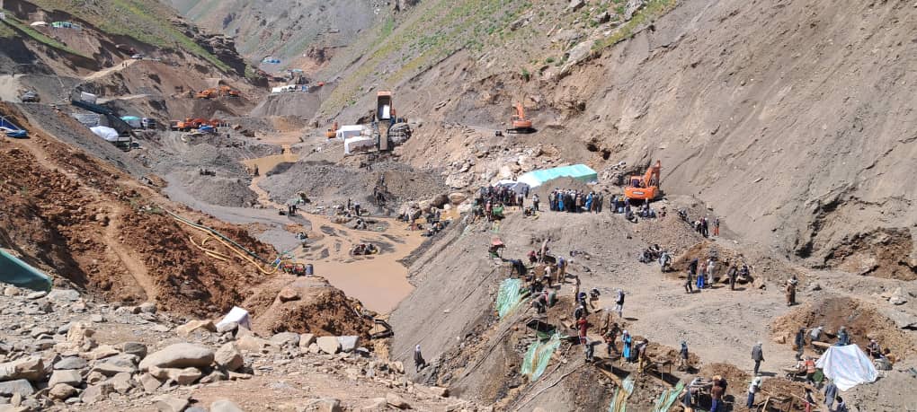 جنگ پنهان طالبان قندهاری و بدخشی بر سر معادن طلا