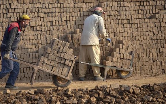 ایران د بهرنیو کارګرو لپاره د بیمې پروګرام پیلوي