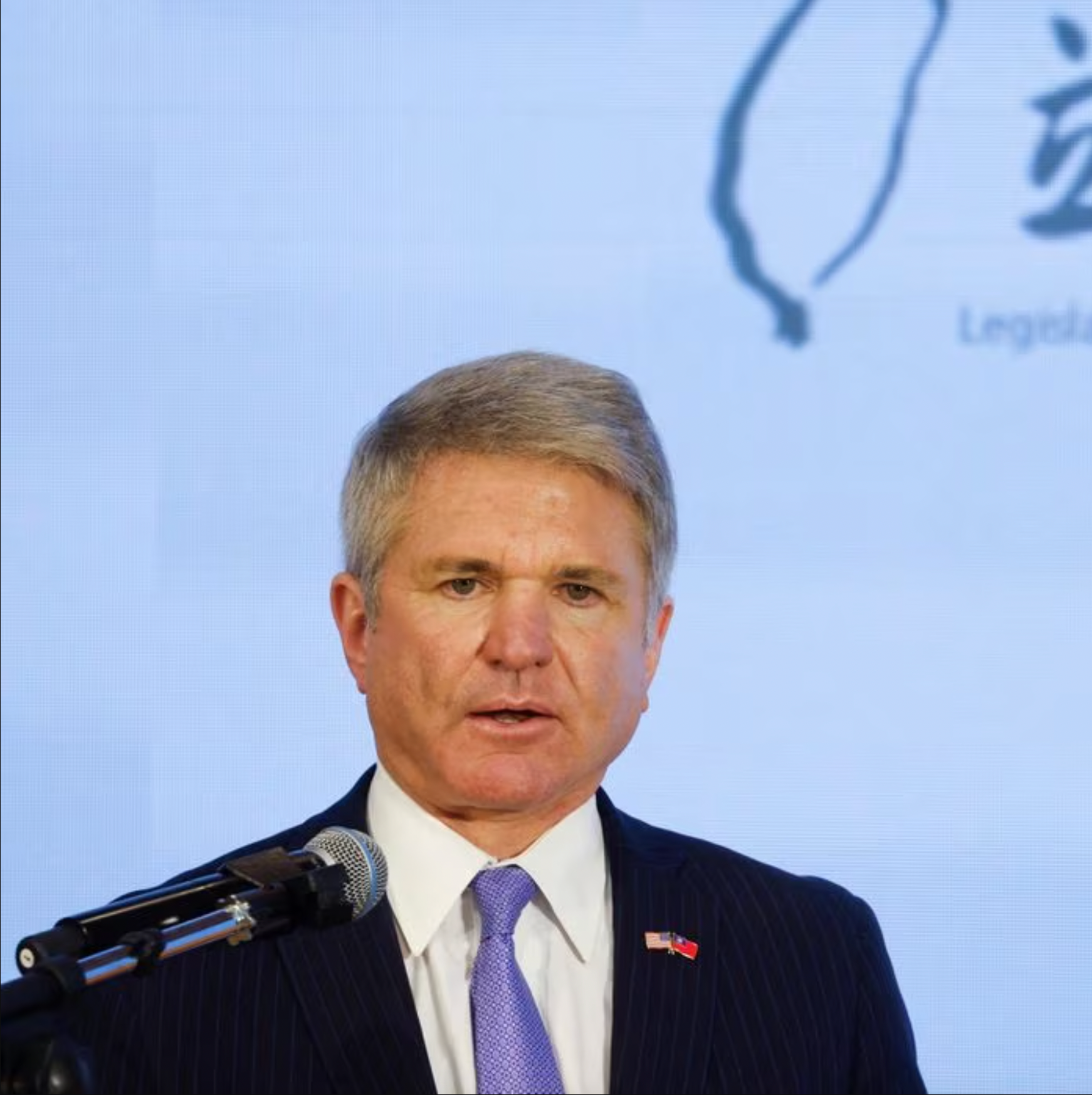 مایکل مکال از گوترش خواست طرح عملیات امدادرسانی بدون حضور زنان در افغانستان را نپذیرد