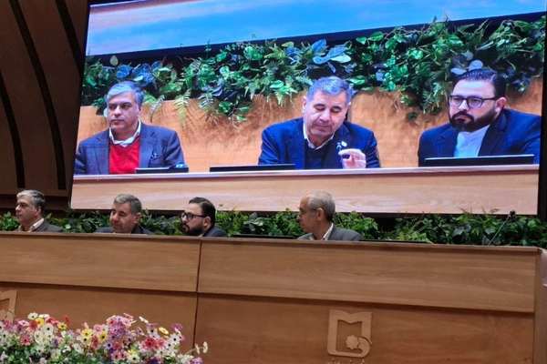 د ایران د ولسمشر سلاکار: له افغانستان او پاکستان سره د ګډ اقتصادي زون جوړولو هڅه کوو