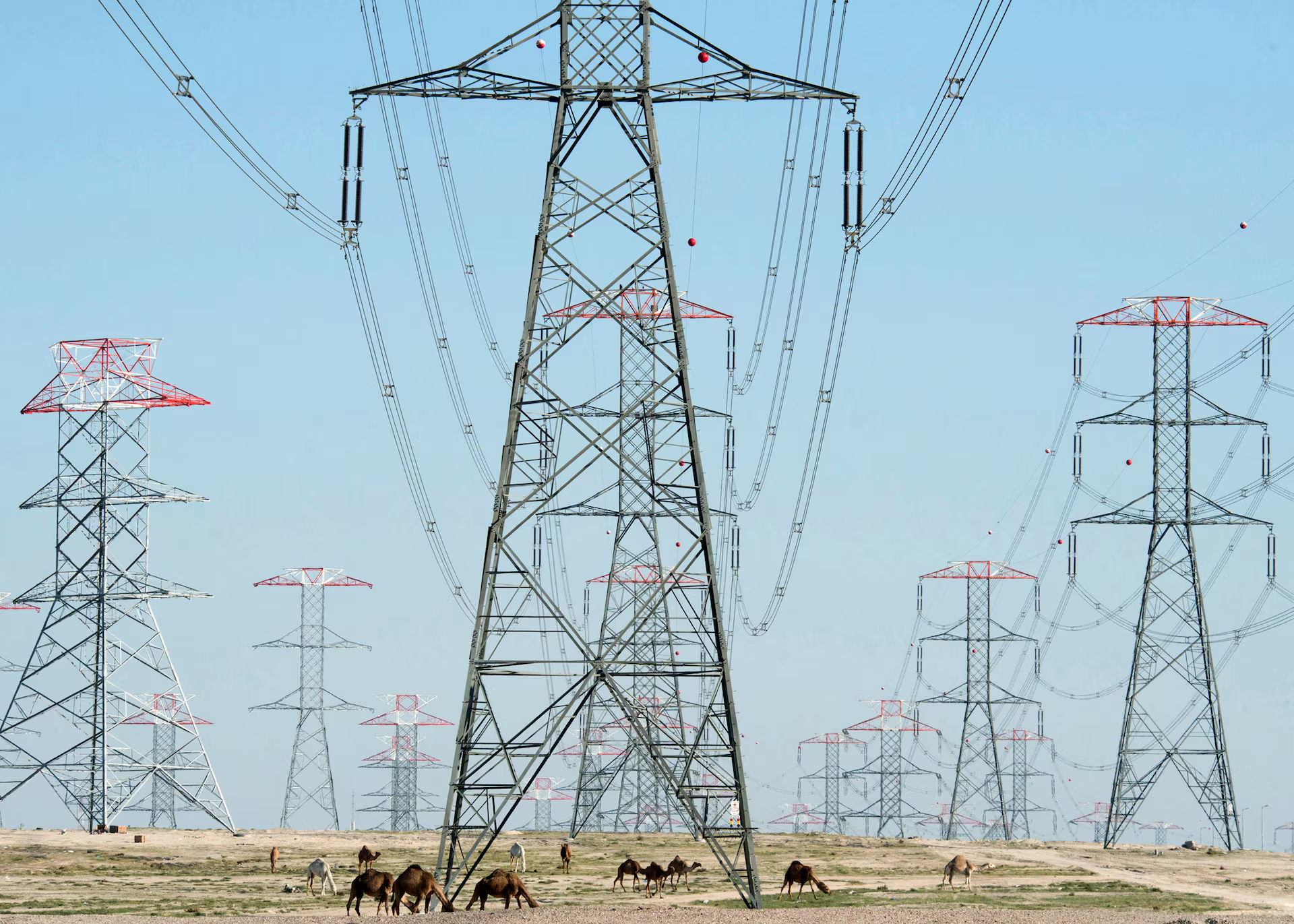 نیروگاه برق و کارخانه آب شیرین‌کن کویت در حملات ایران «آسیب دید»
