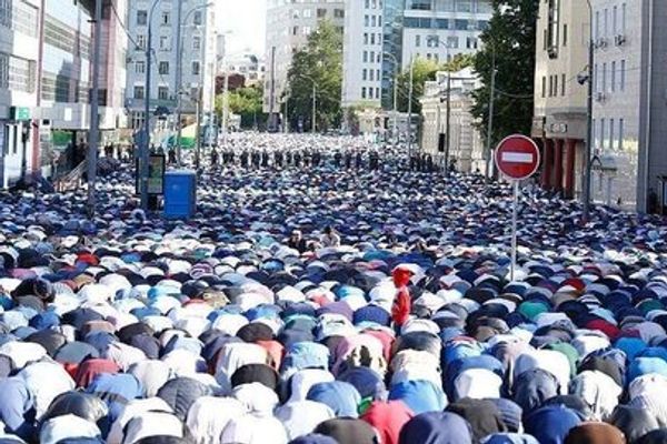 د یوې څېړنې موندنې: د مسلمانانو نفوس د مسیحیانو په پرتله مخ په زیاتېدو دی