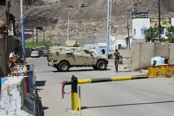 عربستان سعودی از جداییطلبان جنوب یمن خواست به تنشها پایان دهند