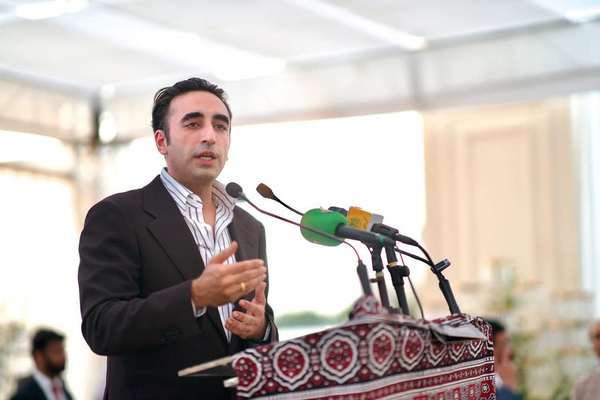 بلاول بوټو زرداري: که پښتونخوا کې د ترهګرۍ مخه ونهنیول شي د «بېړني حالت» ملاتړ کوو