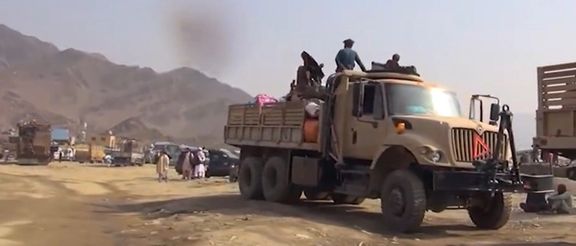 یک مقام طالبان از تشکیل «کمیته امنیتی» برای مهاجران افغان در پاکستان خبر داد