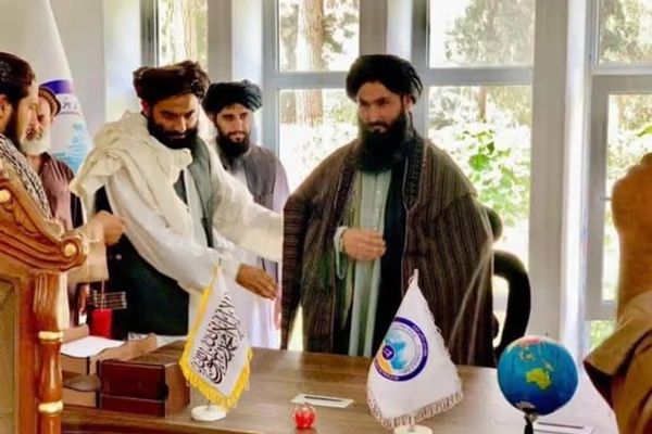 طالبانو په بدخشان کې خپل یو یاغي قوماندان نیولی او کابل ته یې لېږدولی