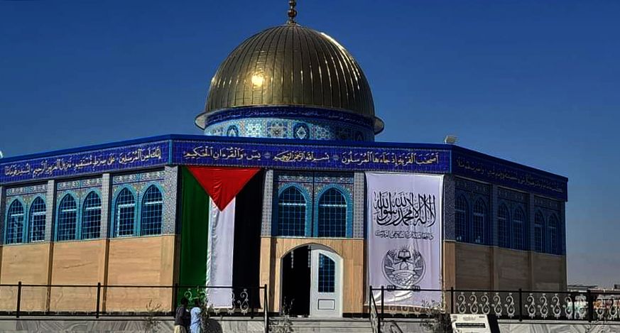 طالبانو لغمان کې بیت المقدس ته ورته جومات د خپل پخواني مشر اخترمحمد منصور په نوم پرانيست