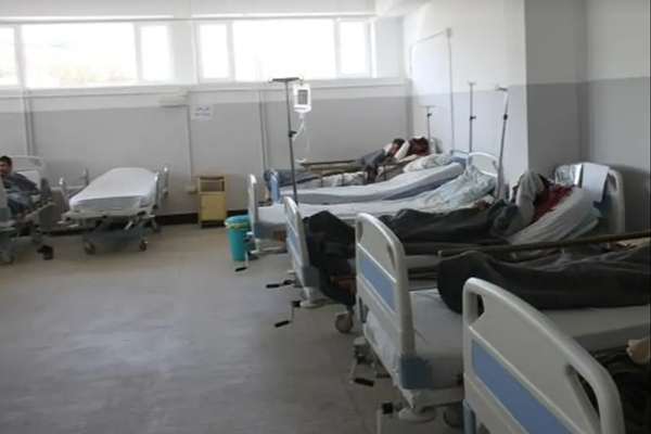 Afghan Healthcare Sector Crumbling, Says WHO As It Appeals For More Donors