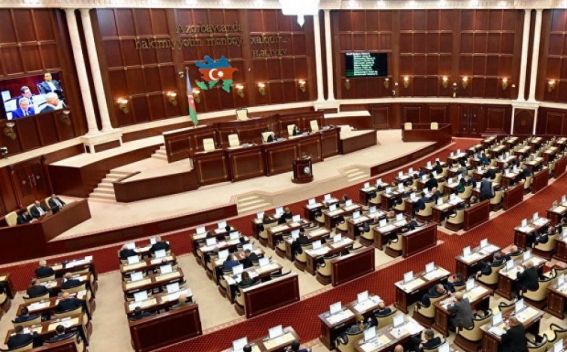 باکو از درخواست پارلمان اروپا برای اعمال تحریم بر آذربایجان انتقاد کرد