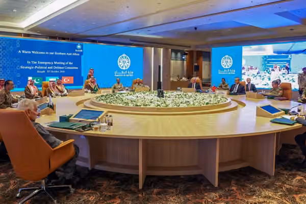 Senior Officials From Mecca Pact Countries Arrive In Iran