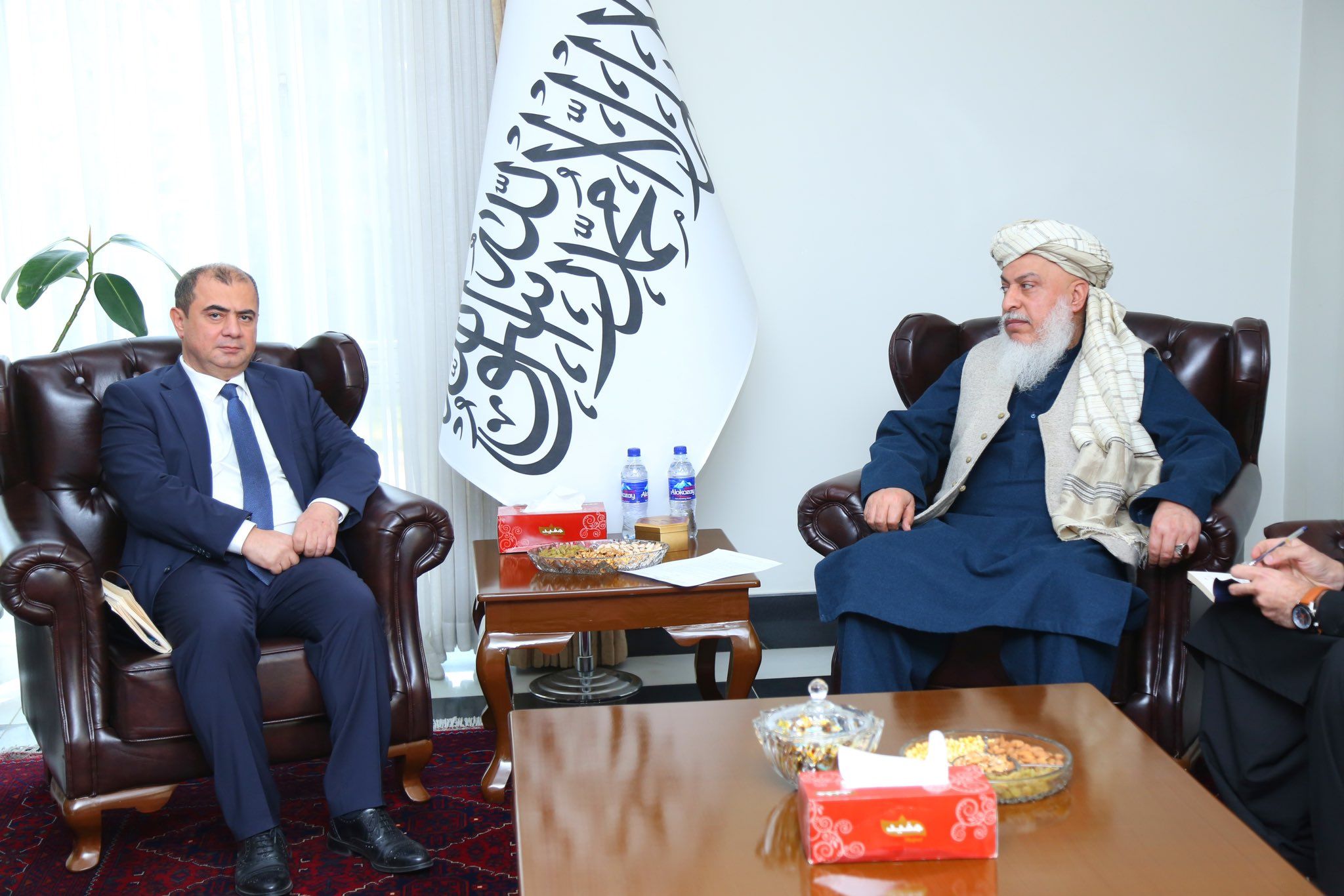 طالبان با آذربایجان به خاطر سقوط هواپیمای آن براثر شلیک پدافند هوایی روسیه همدردی کرد