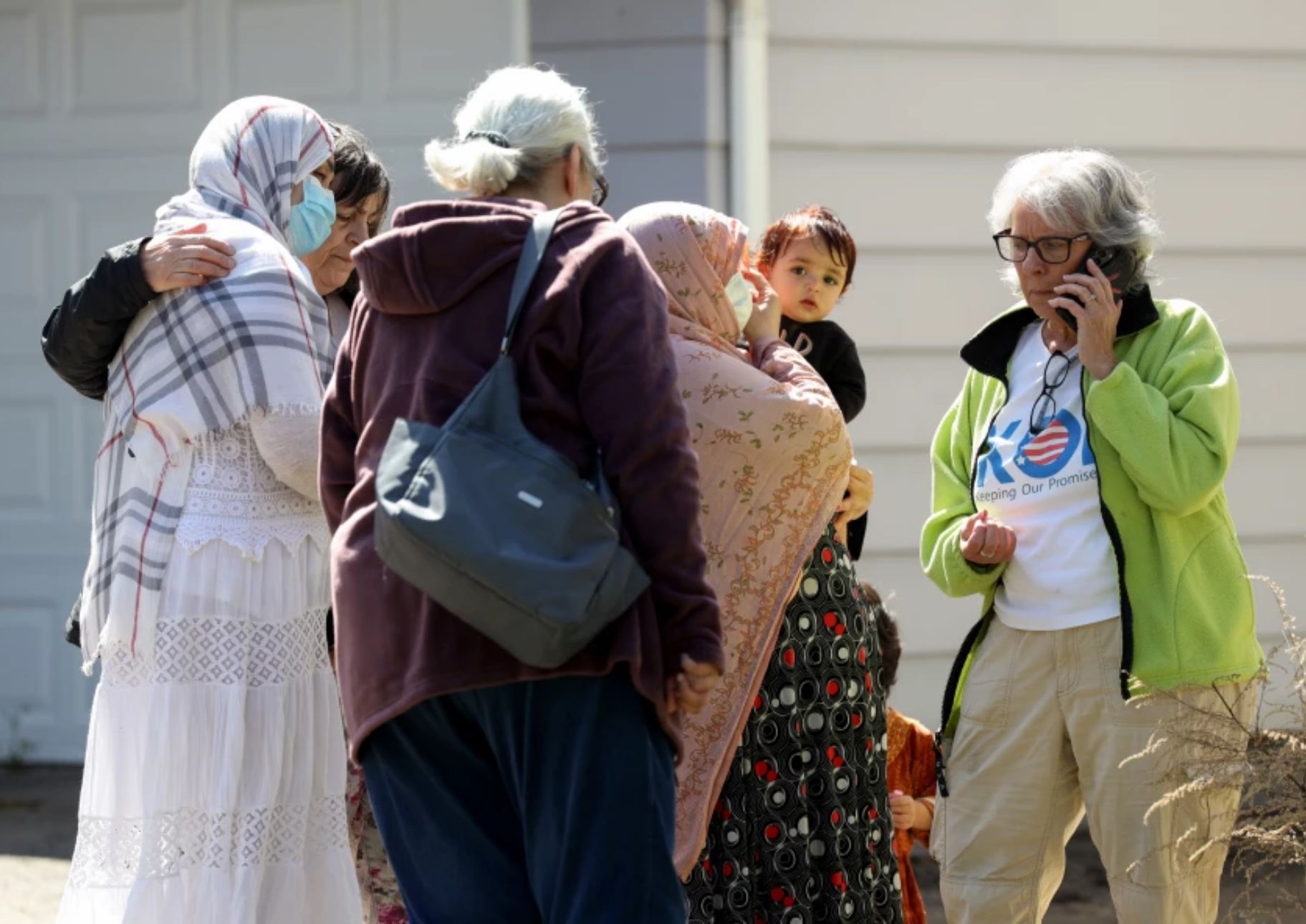 امریکا کې یو افغان د کډوالۍ ځانګړې ویزې (SIV) د جعل کارۍ په تور نیول شوی