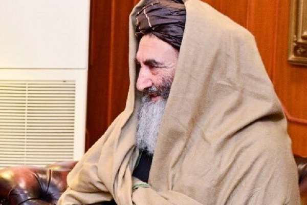 د طالبانو د کندهار والي له بهرنیو جنګیالیو سره د ناستې په اړه د پاکستان ادعا رد کړه