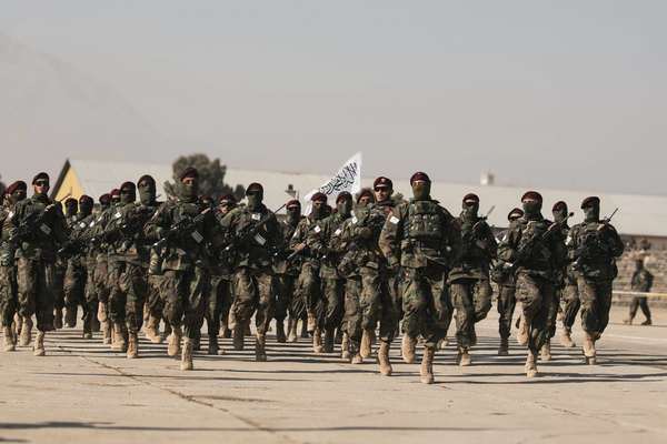 Taliban Graduates ‘Hundreds of Commandos’ As Tensions With Pakistan Peak