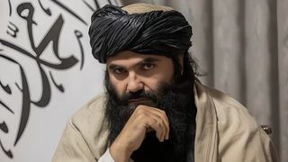 د هبت الله پر وړاندې د سراج الدین روانه لوبه