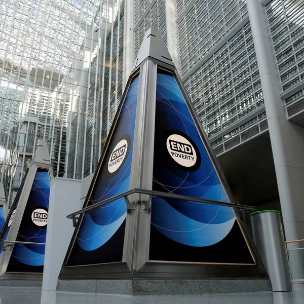 د طالبانو مالیې وزارت وايي چې نړیوال بانک په افغانستان کې فعالیتونه بېرته پیل کړل