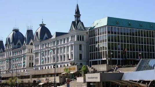 افغان فعالان له طالب استازو سره په ناروې کې د خبرو په حال کې دي