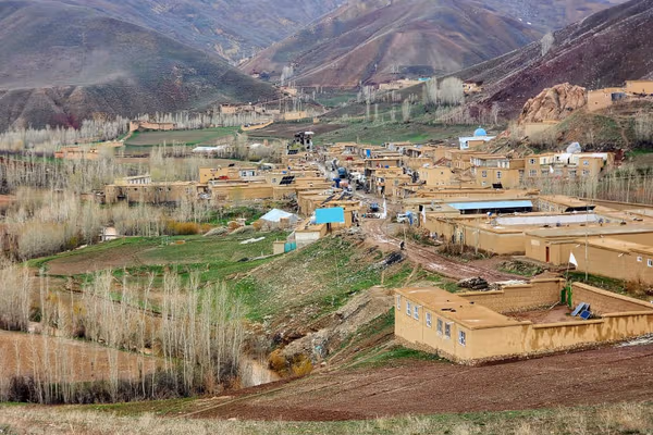 یک باشنده کاپیسا: «وضعیت اقتصادی مردم بسیار خراب است»