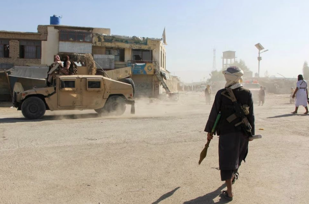 مسؤول في طالبان هدد بقتل الأميركيين وحذف منشوره