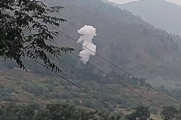 Pakistani Forces Kill 8 TTP Militants Crossing From Afghanistan, Reports Say