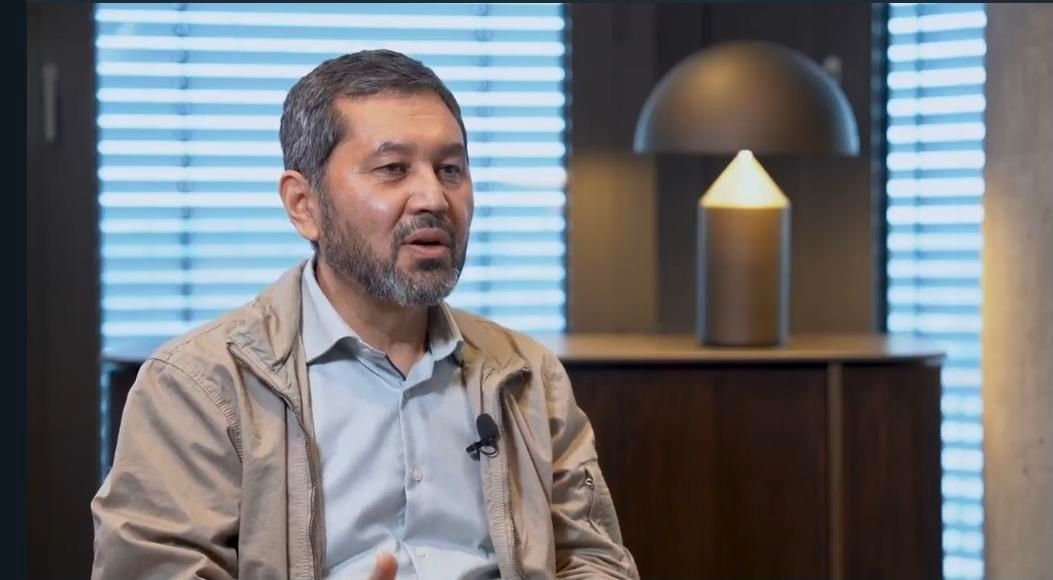 طاهر زهیر: طالبان مسایل قومی را بیش از حد منازعه‌آمیز کرده است