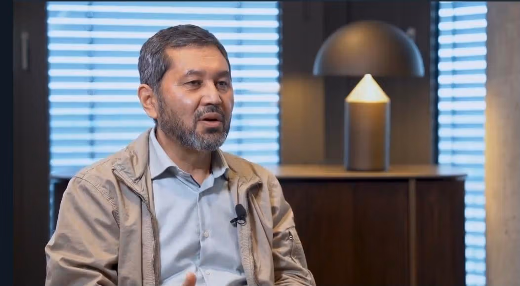 طاهر زهیر: طالبان مسایل قومی را بیش از حد منازعهآمیز کرده است