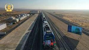 یک مقام ایرانی: ایران و طالبان درباره از سر گیری پروژه بزرگ خط آهن گفتگو میکنند