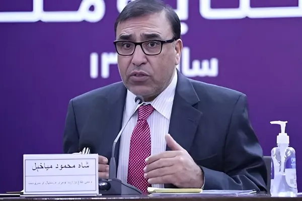 د یوه هېواد د نوم او ملي هویت بحثونه ژبني یا اتنوګرافیک نه، بلکې سیاسي دي