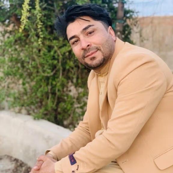 د یوه افغان کډوال اولادونه؛ له پنځوسو ورځو راهیسې په تهران کې زموږ د پلار هېڅ درک نشته