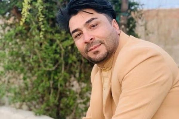 د یوه افغان کډوال اولادونه؛ له پنځوسو ورځو راهیسې په تهران کې زموږ د پلار هېڅ درک نشته