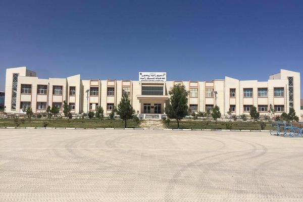 په تېر یوه کال کې په شیخ زاید تخصصي روغتون کې نږدې ۴نیم زره وړیا عملیات شوي