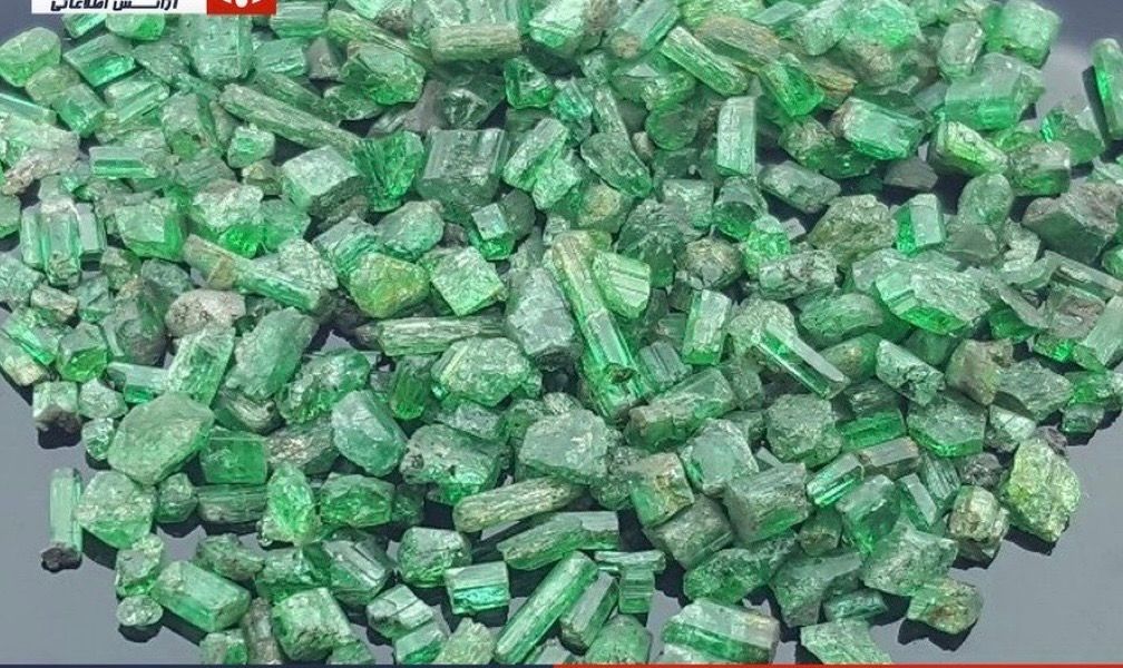 طالبان از فروش حدود چهار هزار قیراط زمرد پنجشیر خبر داد