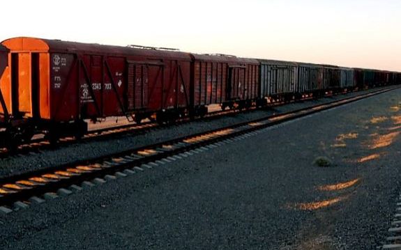 ازبکستان، قرقیزستان و افغانستان ایجاد دهلیز ترانسپورتی مشترک با چین را بررسی میکنند